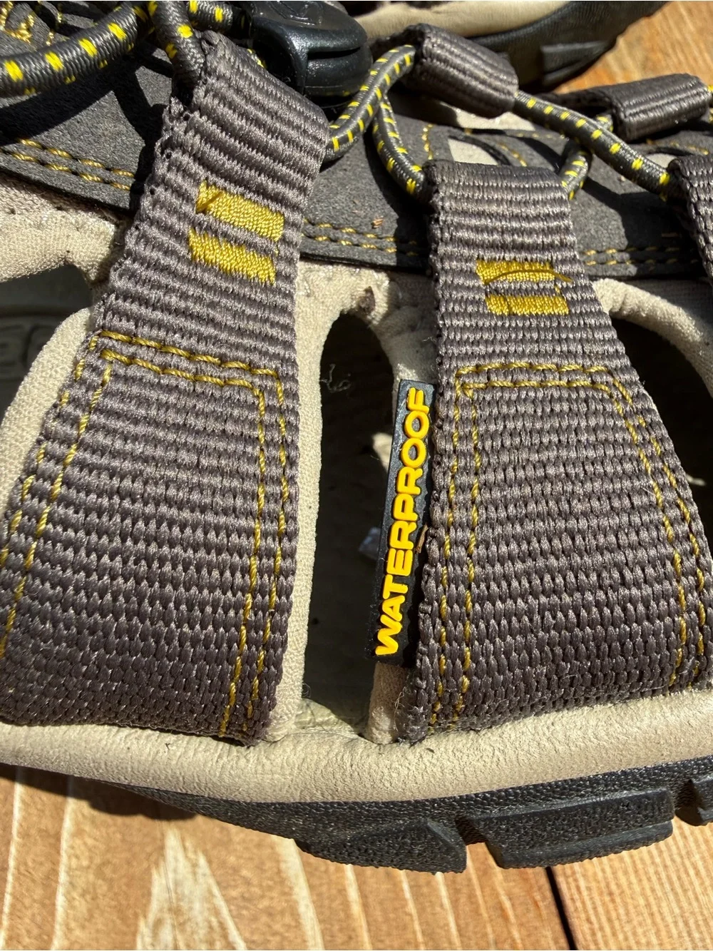 KEEN Men’s Outdoor Waterproof Sandals; Durable, Comfortable; Worn Once